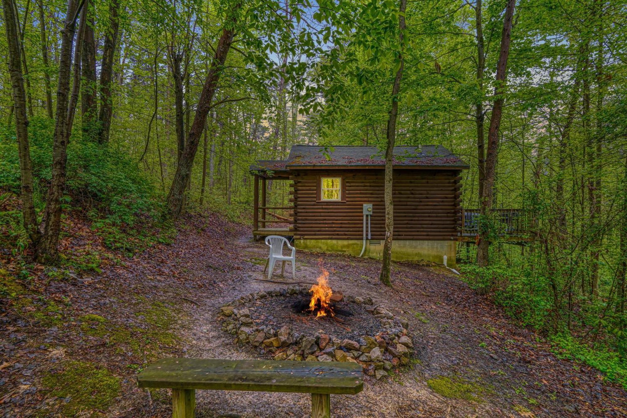 Blue Rose Cabins - Wildwoods Cabin Logan Exteriér fotografie