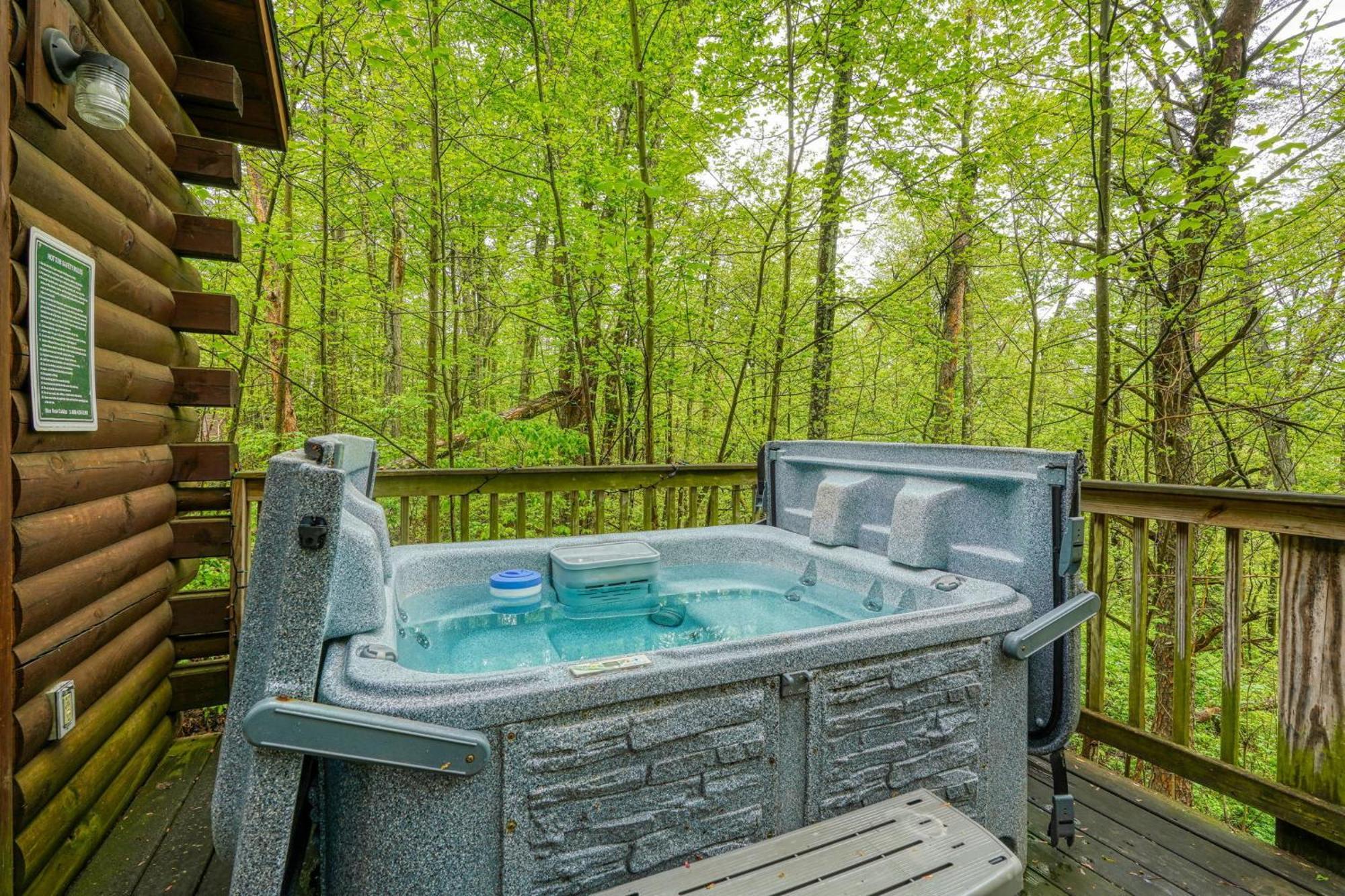 Blue Rose Cabins - Wildwoods Cabin Logan Exteriér fotografie